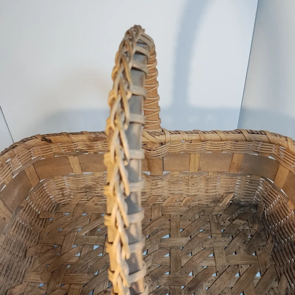 Vintage Woven Basket Goose Geese W/ Handle Large Cottage Core Rustic Farmhouse